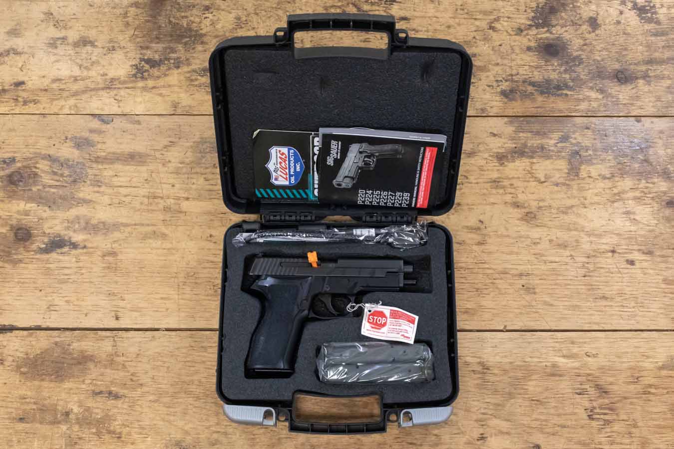 SIG SAUER P226R 40 S&W DAK Police Trade-In Pistols (New In Box)